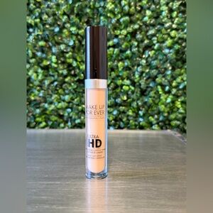 31.5 Biscuit- Makeup Forever Ultra HD Concealer - NEW NO BOX
